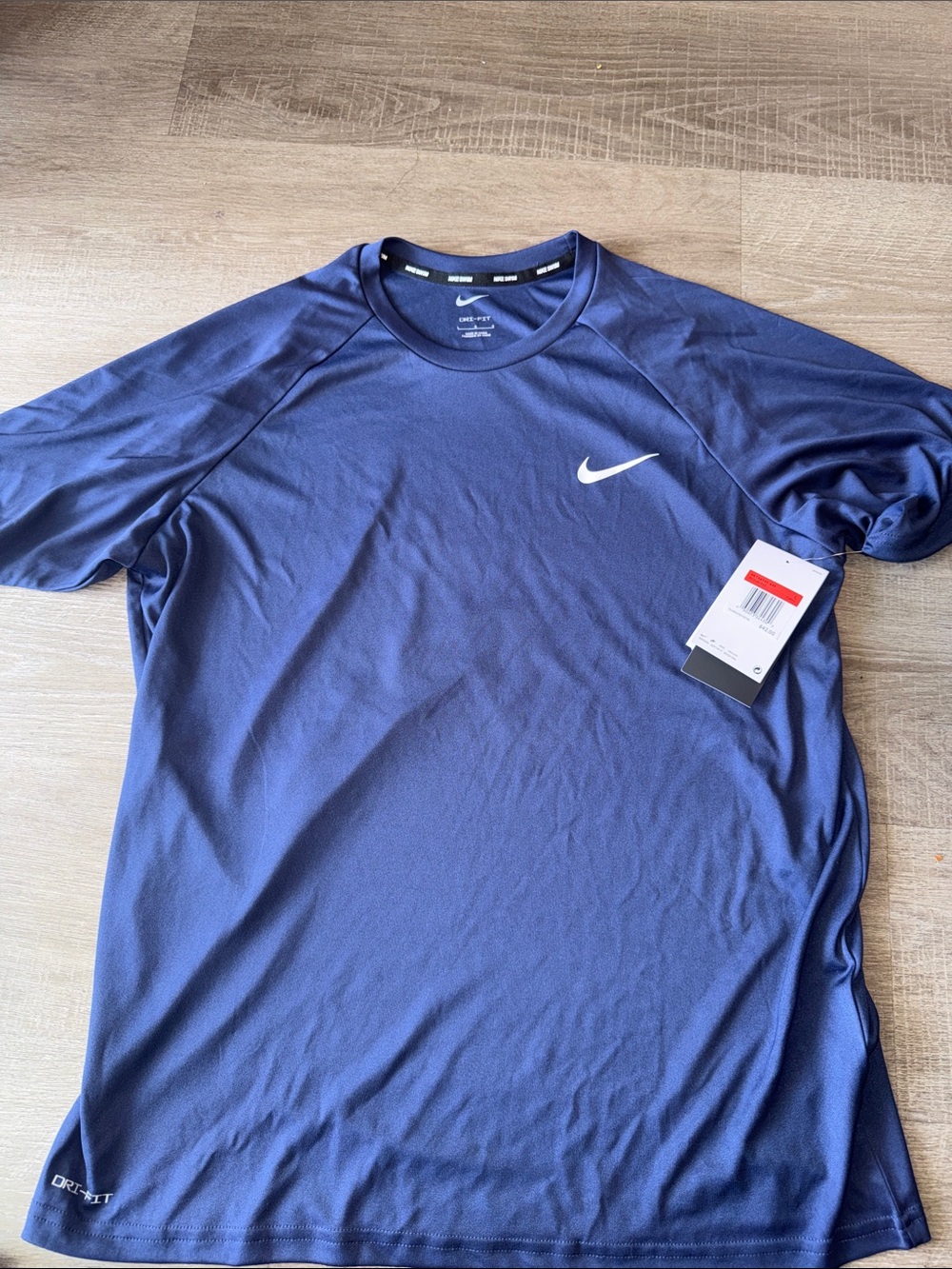 Nike Men's Essential Short Sleeve Hydroguard Swim Shirt L NWT